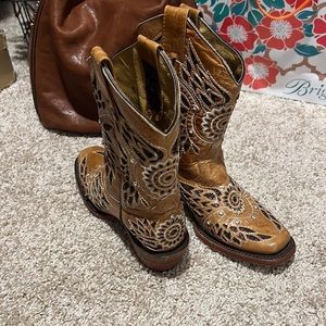 Sold!! On Mercari Seven Stars ankle boots size 6/2